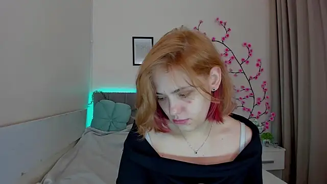 DellaRows online show from April 2026 05:41:02 AM