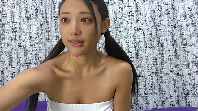 Rielu xoxo online show from April 2026 11:56:02 AM