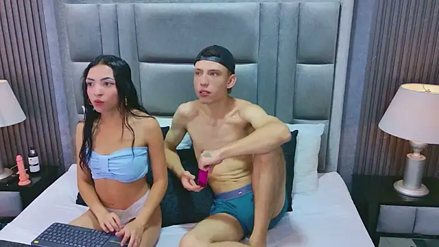 CherryAndDax online show from April 2026 12:50:01 PM