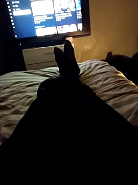 Ajjjjhughes online show from April 2026 11:40:02 PM