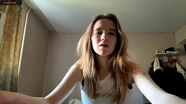 LeomaJee online show from May 2026 11:38:01 AM