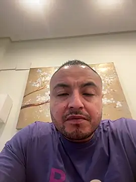 alexandeerr1986 online show from May 2026 05:40:02 PM