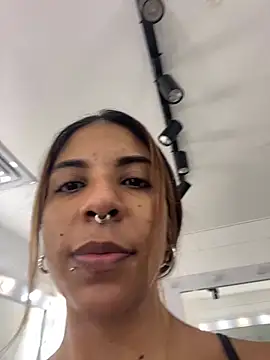 VioletaHills  online show from April 2026 12:16:02 PM