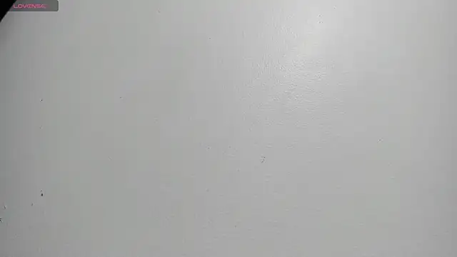 Snapshot of Titan_Moreno_ chatting on May 2026 12:00:02 PM Titan Moreno online show from May 2026 12:00:02 PM