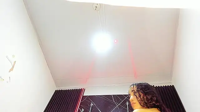 Megan Duskk online show from April 2026 12:40:02 PM