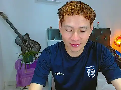  Santi2 online show from April 2026 03:43:02 AM