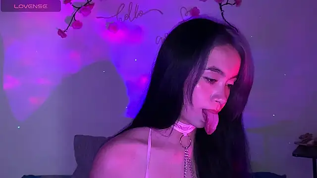 sweet molly420 online show from May 2026 11:34:04 PM