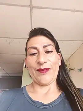 Lucia Rios online show from June 2026 05:01:02 PM