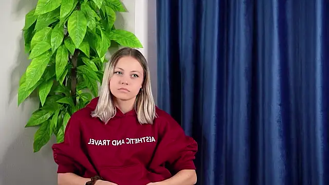 VeniceMoock online show from March 2026 09:37:02 AM