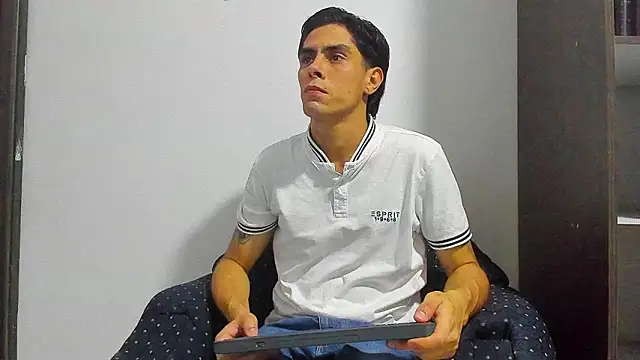 Daniel Rochax online show from March 2026 07:20:02 PM