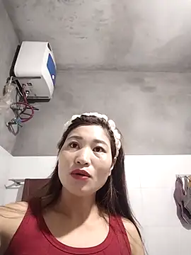 Lilinn  online show from March 2026 10:46:01 PM