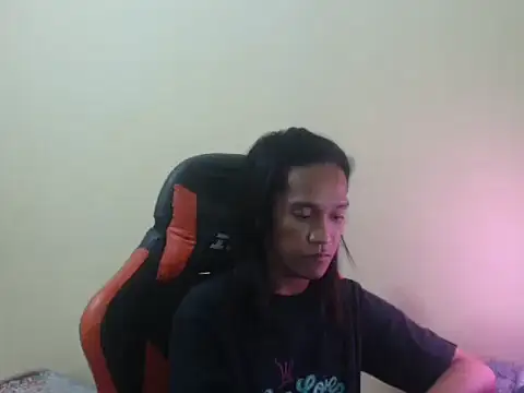 ashelyxyn69xx online show from April 2026 07:13:01 AM