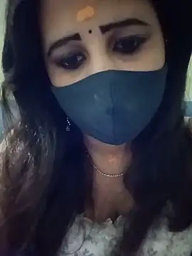 Snapshot of Tamil_Rani- chatting on June 2026 08:44:01 PM Tamil Rani- online show from June 2026 08:44:01 PM