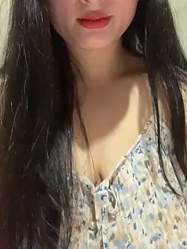 Snapshot of Tyy-ty chatting on March 2026 05:55:01 AM Tyy-ty online show from March 2026 05:55:01 AM