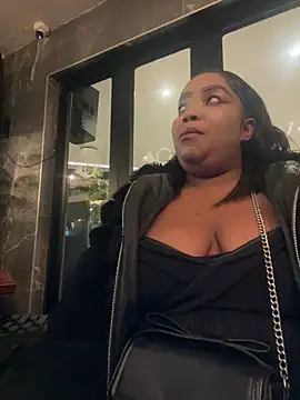 friendlybitch22 online show from May 2026 06:57:02 PM