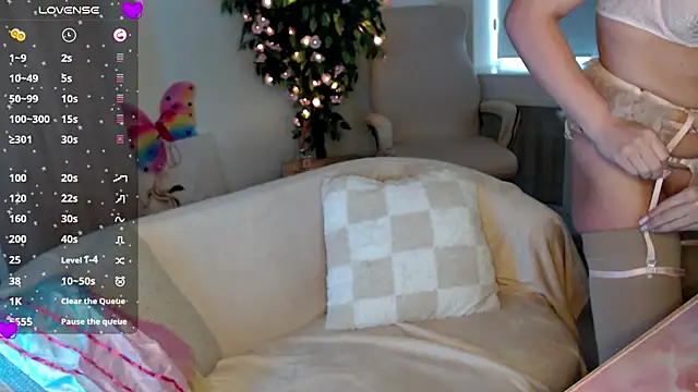 Melody Avluv online show from March 2026 09:14:02 AM