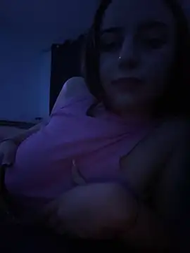 Snapshot of adellasweet chatting on March 2026 10:16:02 PM adellasweet online show from March 2026 10:16:02 PM