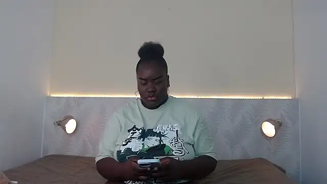 Snapshot of sophie_blake1 chatting on April 2026 08:42:01 PM sophie blake1 online show from April 2026 08:42:01 PM