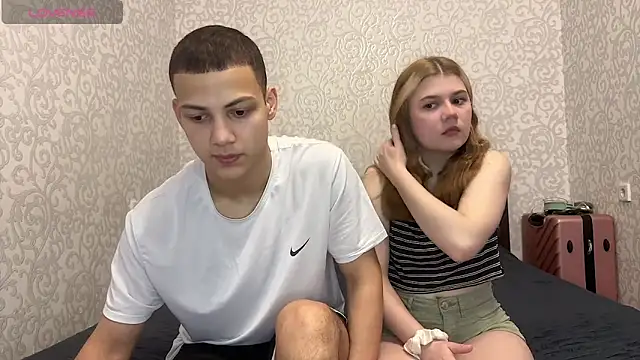 mirel couple online show from May 2026 10:11:02 AM