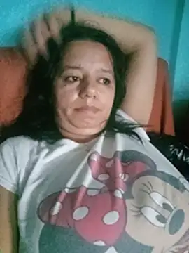Snapshot of roxana_e43 chatting on June 2026 03:09:01 AM roxana e43 online show from June 2026 03:09:01 AM