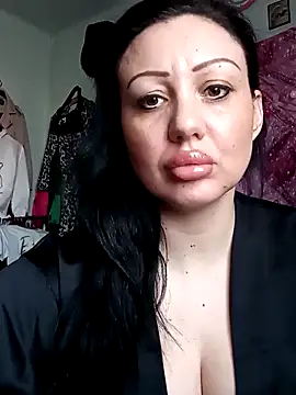 Eufrozina4 online show from March 2026 02:43:01 PM