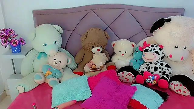 catriona queen16 online show from March 2026 12:25:02 AM