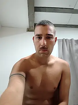 Snapshot of straightdude99 chatting on March 2026 05:31:02 AM straightdude99 online show from March 2026 05:31:02 AM