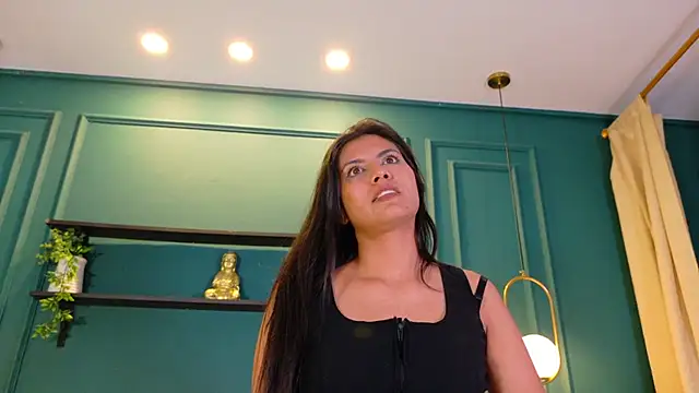 AbbyBelucci online show from August 2026 07:02:02 PM