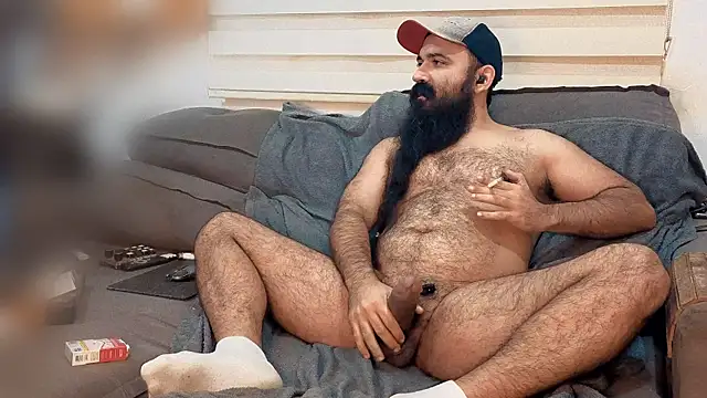 Barba Negra Fumador online show from May 2026 06:10:02 AM