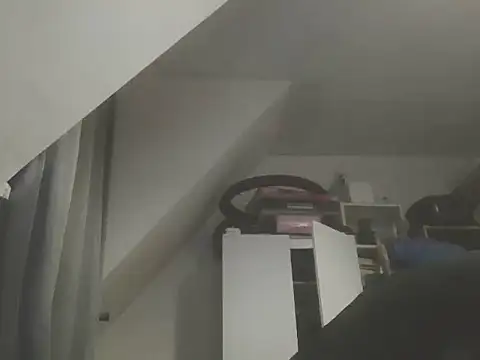 DOUBLETROUBLE7773 online show from April 2026 11:16:01 PM