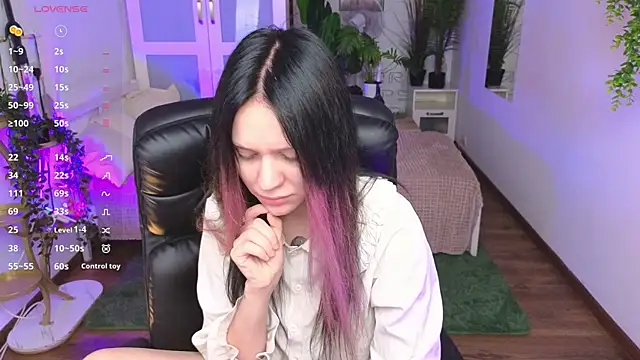 kittenlolla online show from March 2026 05:30:02 AM