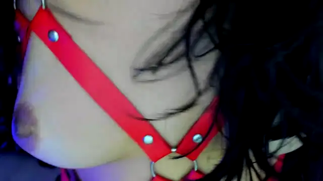 Snapshot of doll_katiuska chatting on May 2026 12:33:01 PM doll katiuska online show from May 2026 12:33:01 PM