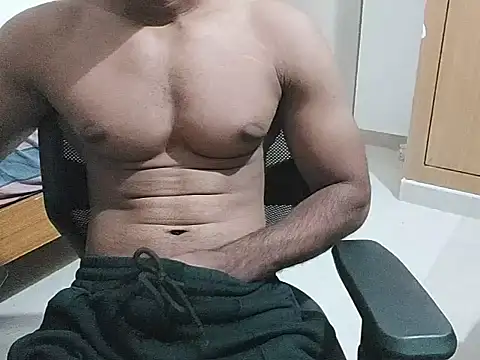 kratosTheHunk online show from June 2026 05:35:02 PM