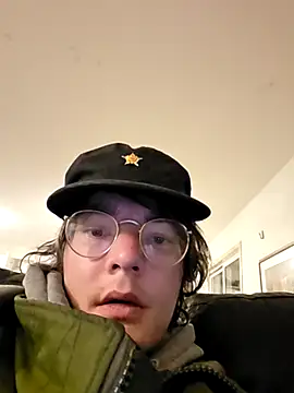 KinkyKittyBoy online show from April 2026 03:12:01 AM