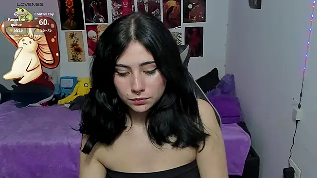 Snapshot of Agarycus_4 chatting on June 2026 10:04:01 PM Agarycus 4 online show from June 2026 10:04:01 PM