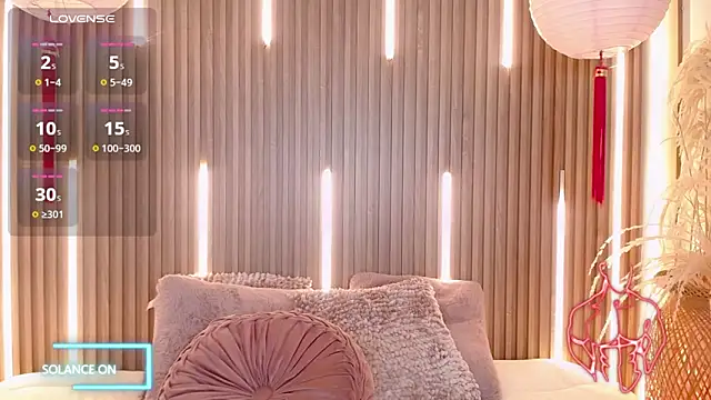 Max Hader  online show from April 2026 03:20:01 AM