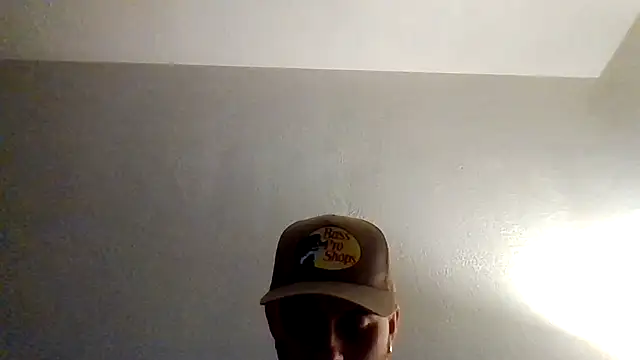 Snapshot of TallHungandCloudy69 chatting on March 2026 01:39:01 PM TallHungandCloudy69 online show from March 2026 01:39:01 PM