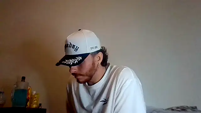 TallHungandCloudy69 online show from April 2026 01:41:01 PM