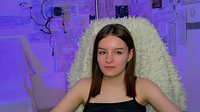 Snapshot of KellieBanshe chatting on June 2026 09:14:01 AM KellieBanshe online show from June 2026 09:14:01 AM