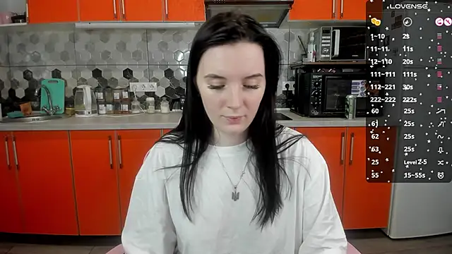 Snapshot of Mary_Blu chatting on January 2025 03:07:02 AM Mary Blu online show from January 2025 03:07:02 AM