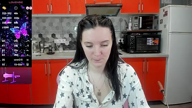 Snapshot of Mary_Blu chatting on January 2025 02:57:01 AM Mary Blu online show from January 2025 02:57:01 AM