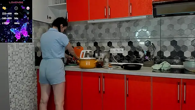 Snapshot of Mary_Blu chatting on January 2025 08:18:02 AM Mary Blu online show from January 2025 08:18:02 AM