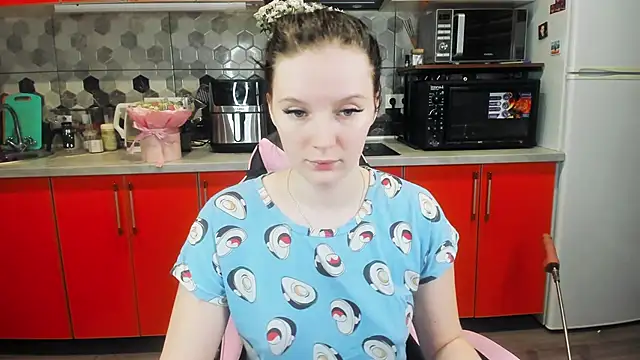 Snapshot of Mary_Blu chatting on February 2025 07:53:02 PM Mary Blu online show from February 2025 07:53:02 PM