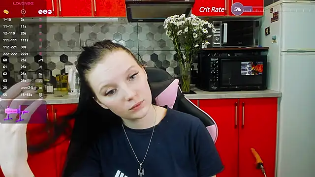 Snapshot of Mary_Blu chatting on February 2025 08:29:02 PM Mary Blu online show from February 2025 08:29:02 PM