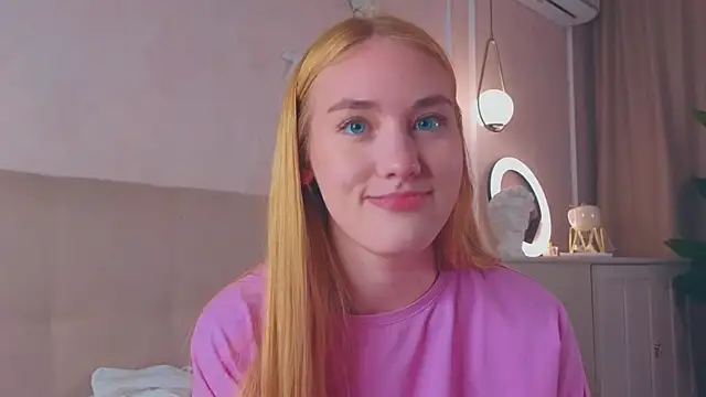 JenniferCamprell online show from April 2026 07:05:01 PM