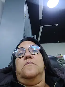 saraladys online show from May 2026 11:03:01 PM