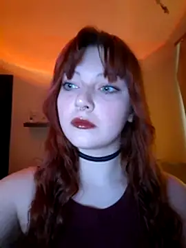 Snapshot of VelvetEve chatting on March 2026 05:35:02 AM VelvetEve online show from March 2026 05:35:02 AM