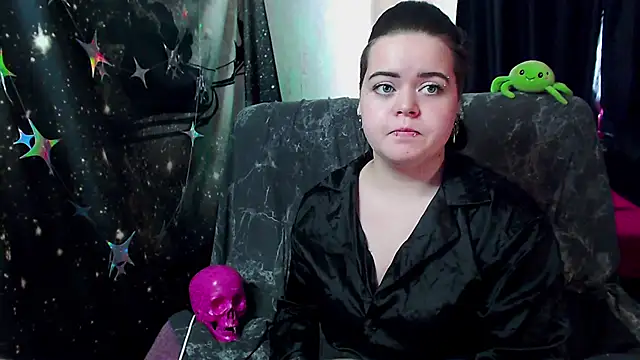 Snapshot of _little_monsterrr_ chatting on March 2026 10:32:01 AM little monsterrr online show from March 2026 10:32:01 AM