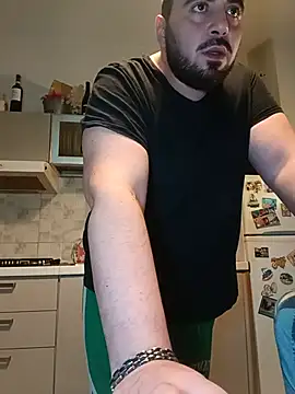 bear skinny online show from July 2026 10:08:02 PM