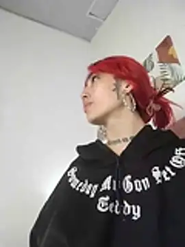 Aviigail online show from March 2026 11:52:02 PM